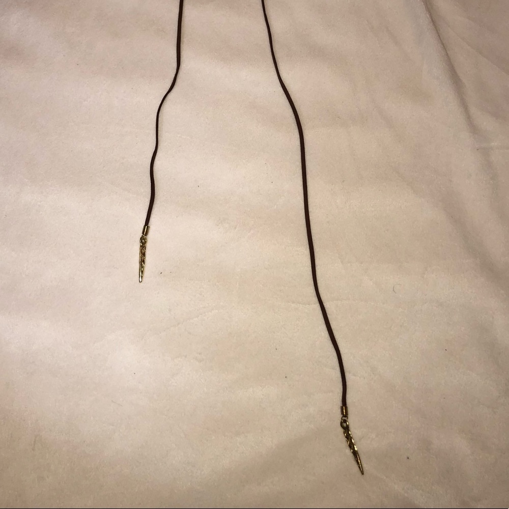 Double wrap spear necklace